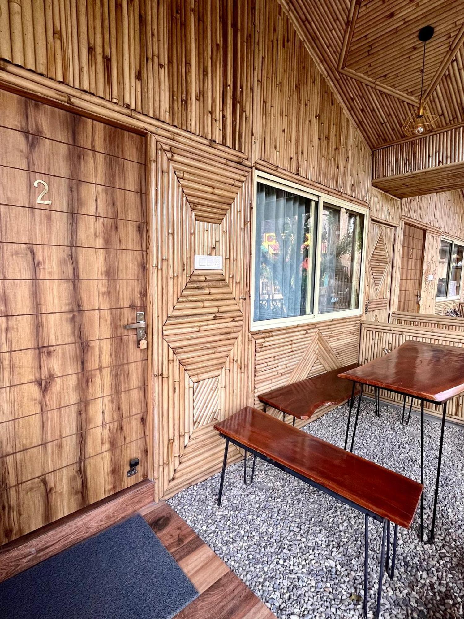 Bamboo Garden Cottages And Cafe リシケーシュ エクステリア 写真
